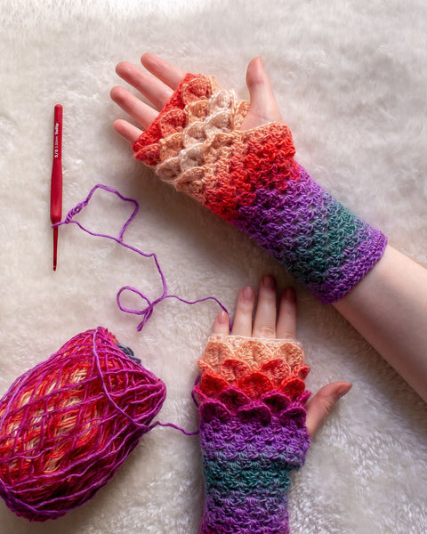 Dragon Scale Gloves Crochet Pattern PDF