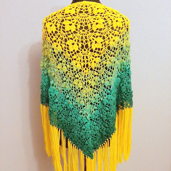 SWEET VINE SHAWL CROCHET PATTERN